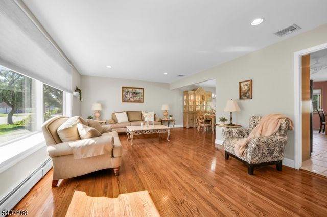 184 Andover Dr, Wayne Twp., NJ 07470