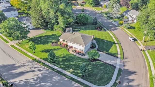 184 Andover Dr, Wayne Twp., NJ 07470