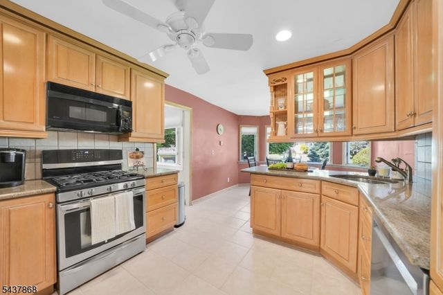 184 Andover Dr, Wayne Twp., NJ 07470