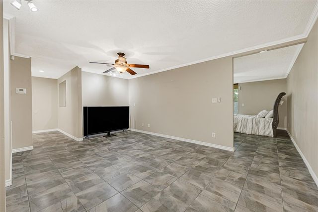 3123 Woodland Court, La Porte, TX 77571
