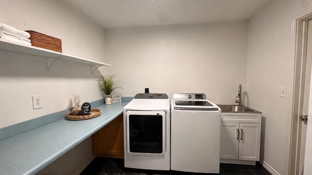 3123 Woodland Court, La Porte, TX 77571