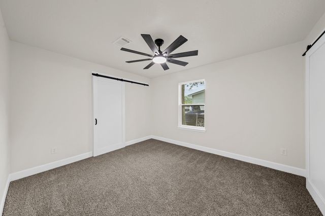 213 W Homan Street, Baytown, TX 77520