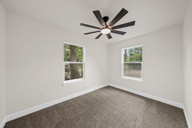 213 W Homan Street, Baytown, TX 77520