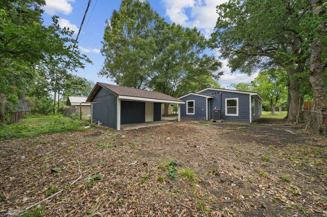 213 W Homan Street, Baytown, TX 77520