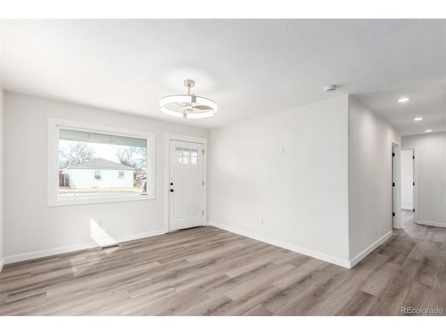 1920 Carrol Ct, Thornton, CO 80229