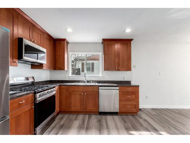 1920 Carrol Ct, Thornton, CO 80229