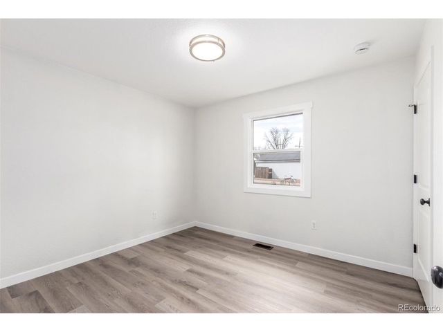 1920 Carrol Ct, Thornton, CO 80229