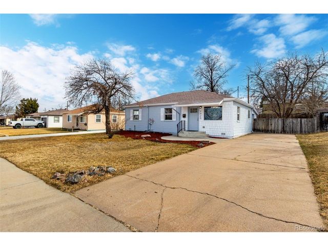 1920 Carrol Ct, Thornton, CO 80229