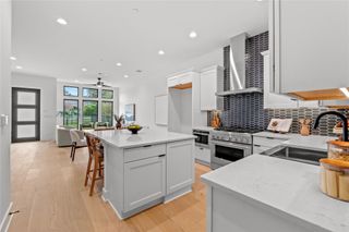 2707 Dulce LN 7, Austin, TX 78704