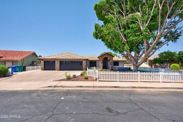 2240 N GAYLORD --, Mesa, AZ 85213