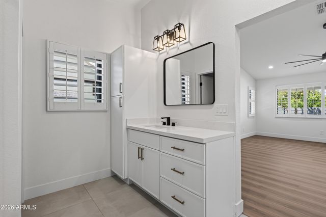 2240 N GAYLORD --, Mesa, AZ 85213