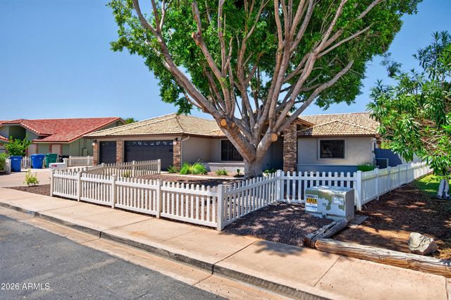 2240 N GAYLORD --, Mesa, AZ 85213