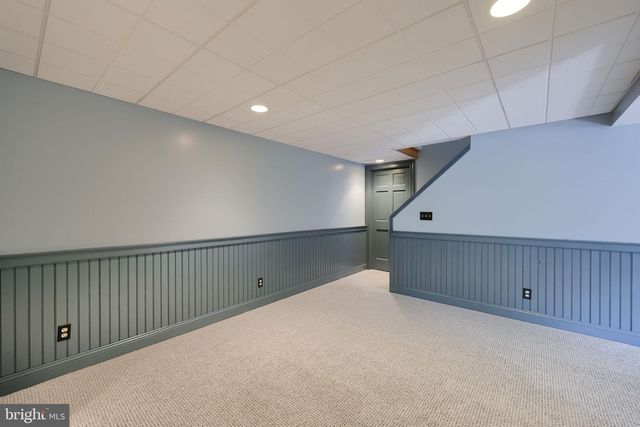 354 W CHARLOTTE ST, Millersville, PA 17551