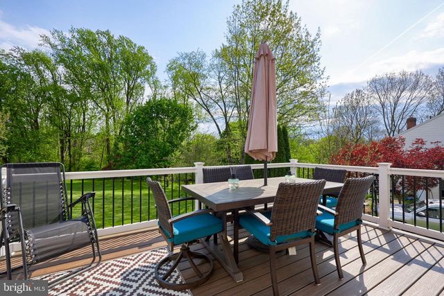 354 W CHARLOTTE ST, Millersville, PA 17551