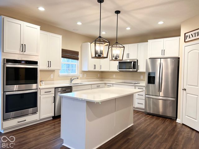 1581 Wedgewood Place, Avon, IN 46123