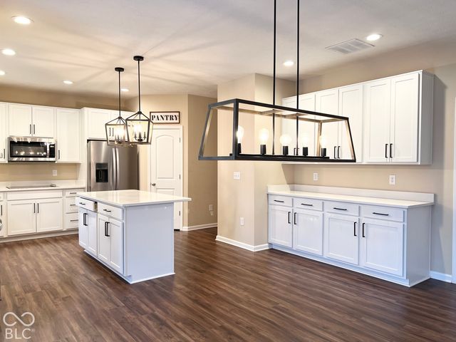 1581 Wedgewood Place, Avon, IN 46123