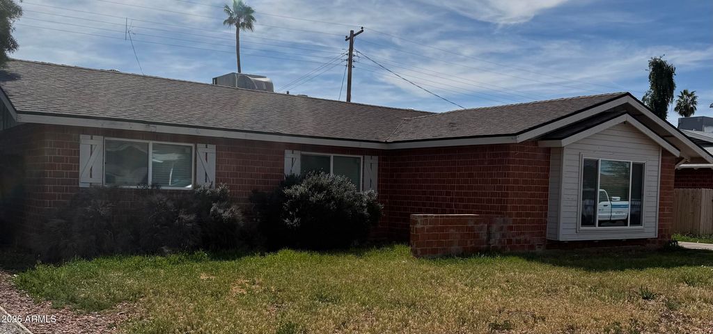 3725 W KEIM Drive, Phoenix, AZ 85019 — photo 2