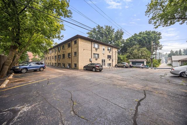 109 S Elmwood Avenue 2, Oak Park, IL 60302