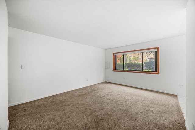 109 S Elmwood Avenue 2, Oak Park, IL 60302