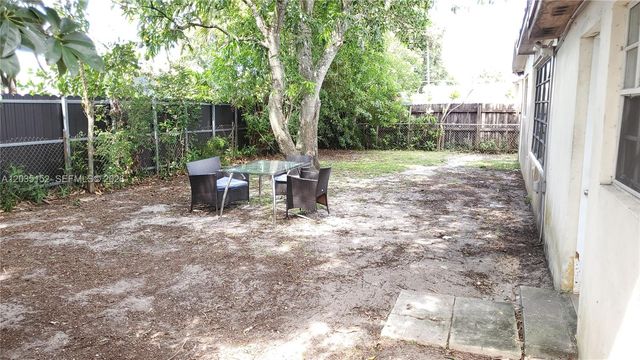 7607 Dilido Boulevard, Miramar, FL 33023