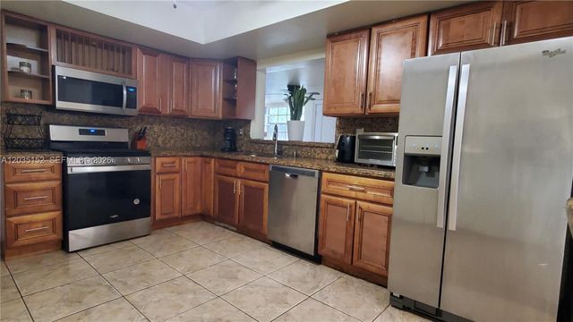 7607 Dilido Boulevard, Miramar, FL 33023