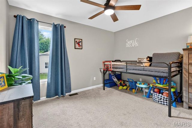 938 Saint Joachim Drive, O'fallon, MO 63366