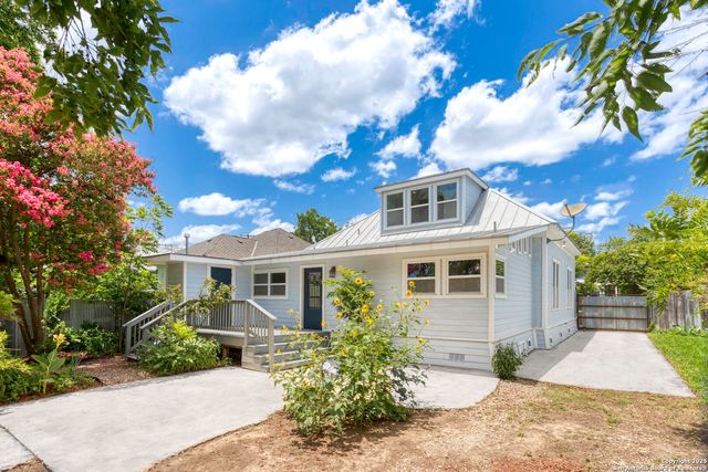 110 Vitra, San Antonio, TX 78210