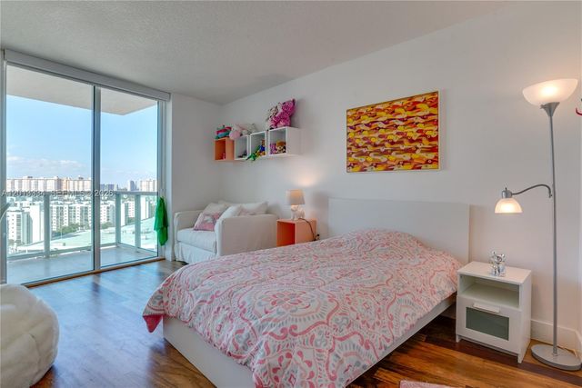 150 Sunny Isles Blvd 1-1603, Sunny Isles Beach, FL 33160