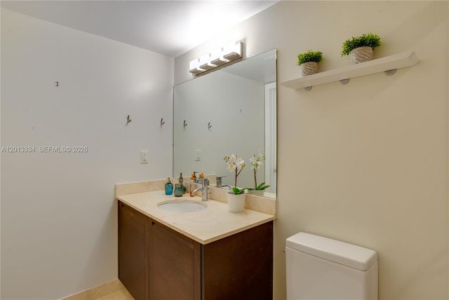 150 Sunny Isles Blvd 1-1603, Sunny Isles Beach, FL 33160