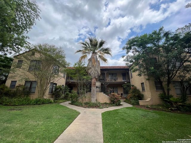 127 W Craig Pl Apt 6, San Antonio, TX 78212