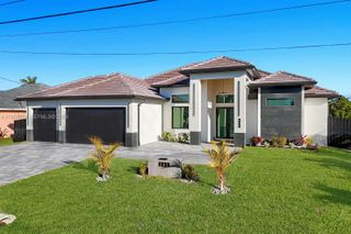 141 SE 21st ST, Cape Coral, FL 33909