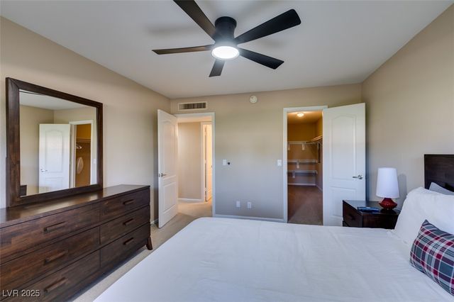 668 Oakmont Avenue 1715, Las Vegas, NV 89109