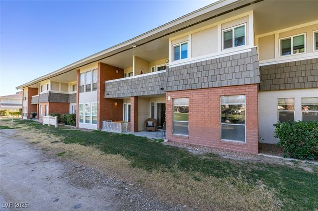 668 Oakmont Avenue 1715, Las Vegas, NV 89109