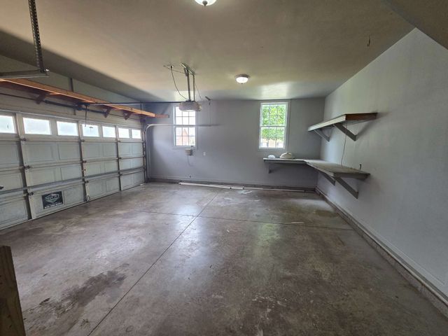 3606 Geneva Dr, Murfreesboro, TN 37128