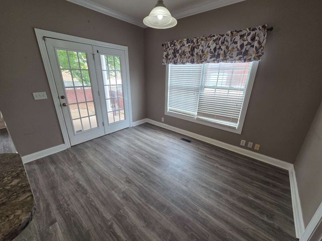 3606 Geneva Dr, Murfreesboro, TN 37128