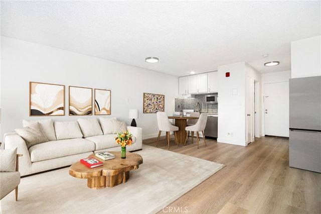 22100 Burbank Boulevard 259G, Woodland Hills, CA 91367
