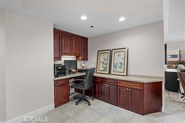 512 Esplanade 303, Redondo Beach, CA 90277