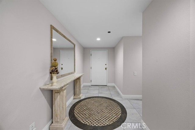 512 Esplanade 303, Redondo Beach, CA 90277