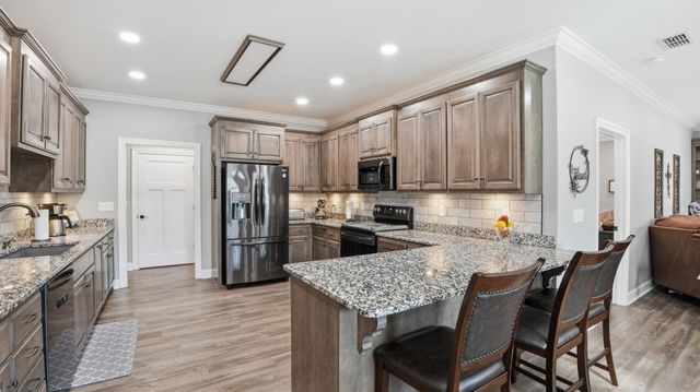 667 Pete Sain Rd, Manchester, TN 37355