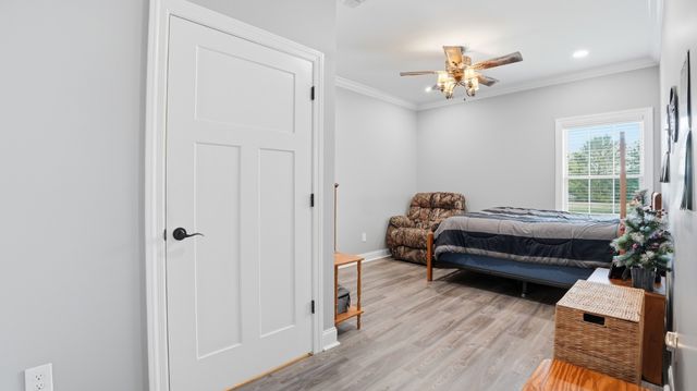 667 Pete Sain Rd, Manchester, TN 37355