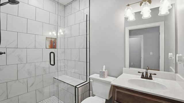 667 Pete Sain Rd, Manchester, TN 37355