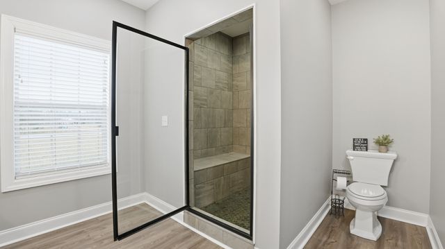 667 Pete Sain Rd, Manchester, TN 37355