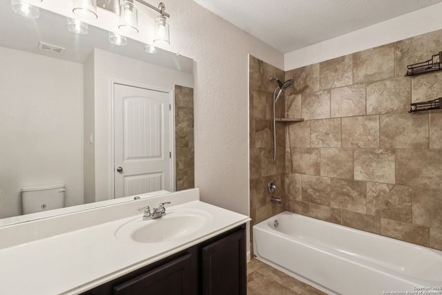 6215 Campfire, Converse, TX 78109