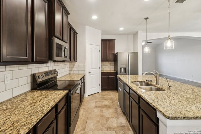 6215 Campfire, Converse, TX 78109