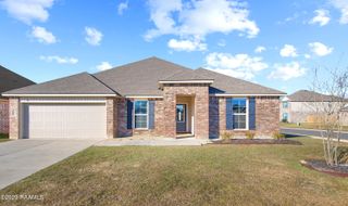 200 S Lakepointe Drive, Lafayette, LA 70506