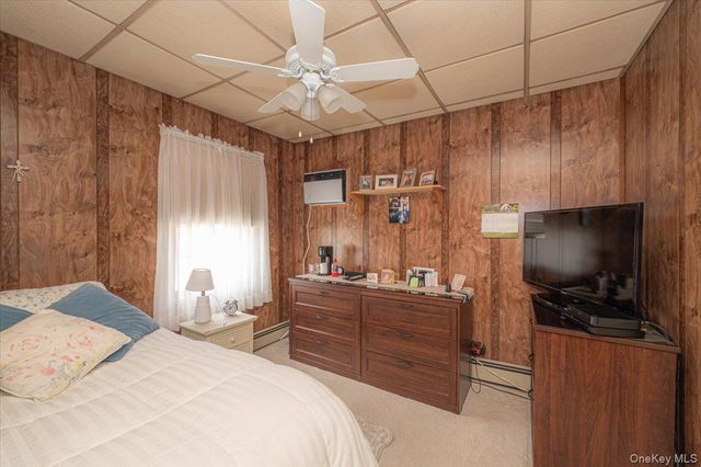 19815 33rd Avenue, Flushing, NY 11358