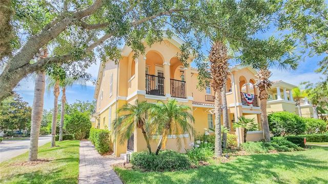 8523 LEATHERLEAF LANE, Orlando, FL 32827