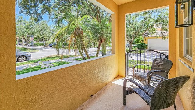 8523 LEATHERLEAF LANE, Orlando, FL 32827