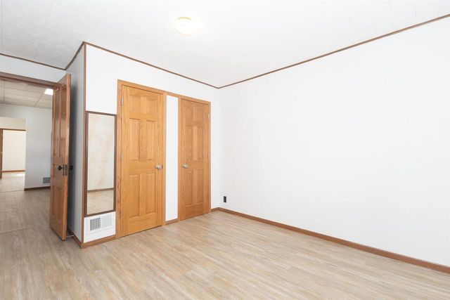 318 S MILL STREET, Hortonville, WI 54944
