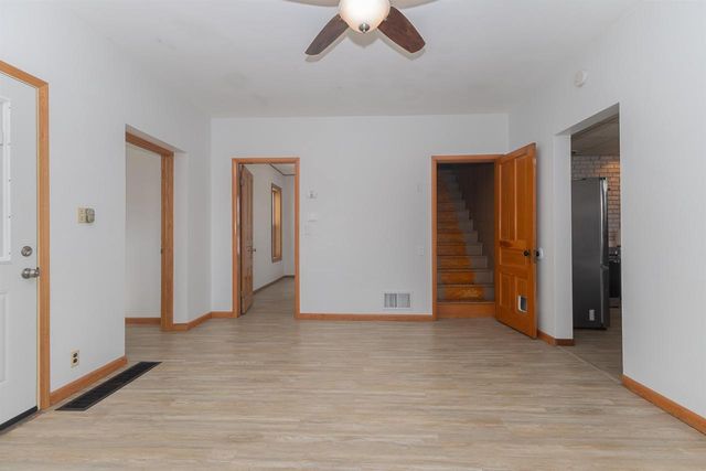 318 S MILL STREET, Hortonville, WI 54944